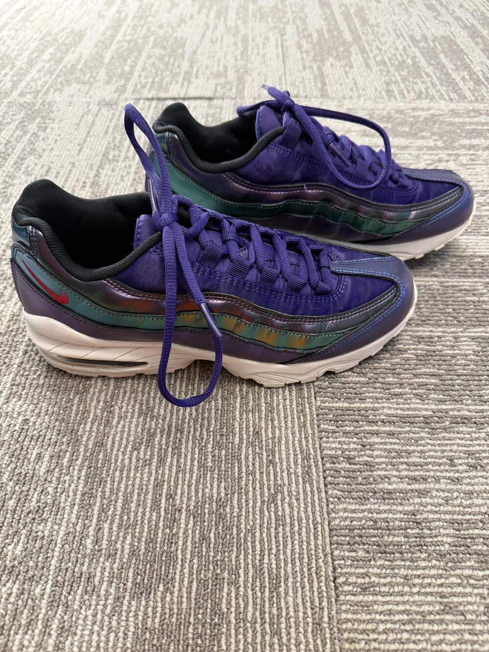 Nike Shoes Youth Size 7Y Purple Air Max 95 Iridescent Gradient AJ1899-500 GS